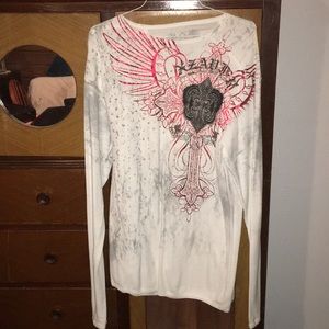 White long sleeve fleece shirt